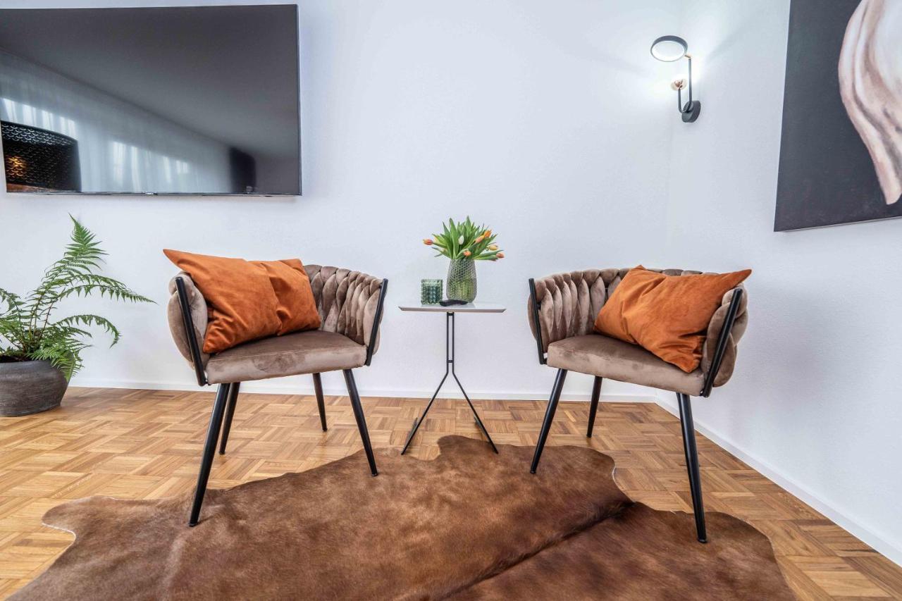 City Wohnung Fn L 5 Klimatisiert Mit Balkon Und Kueche FDH Exteriér fotografie