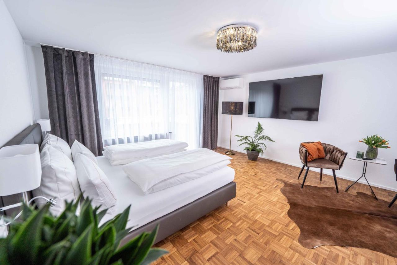 City Wohnung Fn L 5 Klimatisiert Mit Balkon Und Kueche FDH Exteriér fotografie