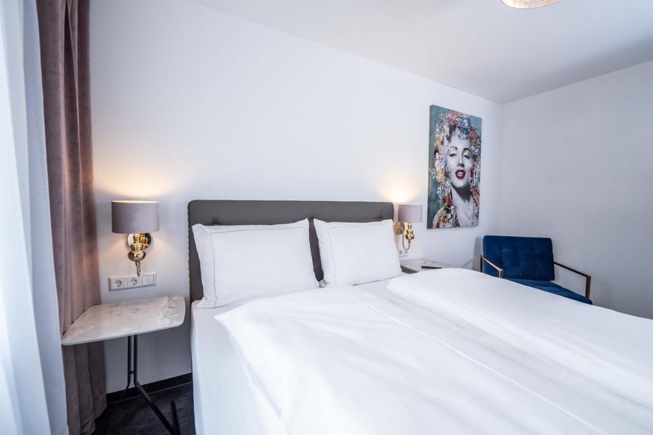 City Wohnung Fn L 5 Klimatisiert Mit Balkon Und Kueche FDH Exteriér fotografie